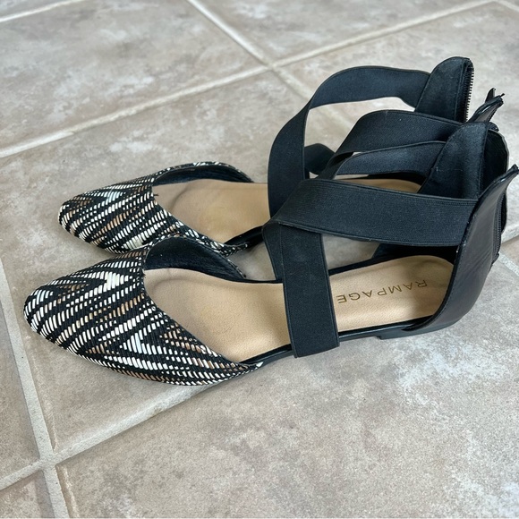 Rampage Flats with Criss Cross Detail - Picture 8 of 8